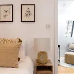 Premium Hyde Park Townhouse By Madestays